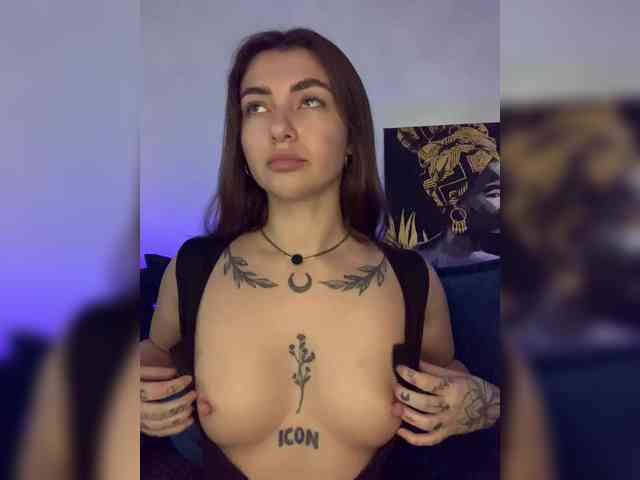 WILDGIRL webcam