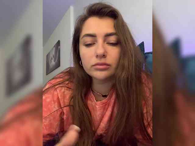 WILDGIRL webcam