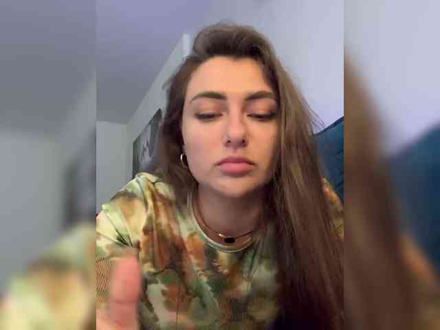WILDGIRL webcam