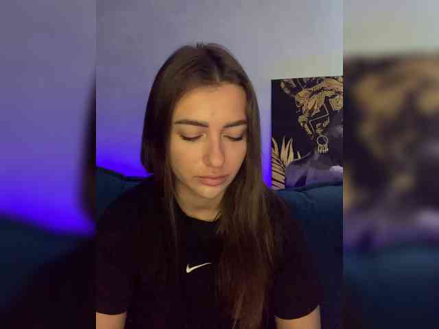 WILDGIRL webcam