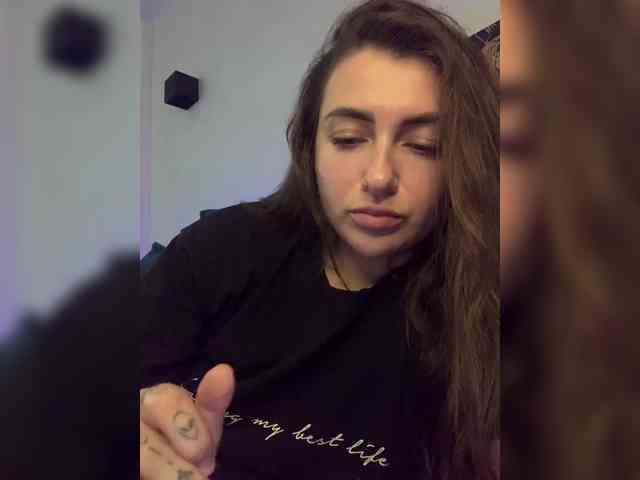 WILDGIRL Live Webcam on BongaCams