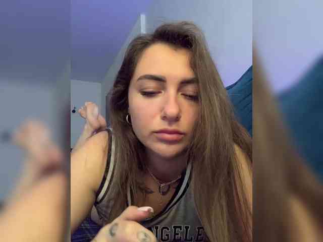 WILDGIRL webcam