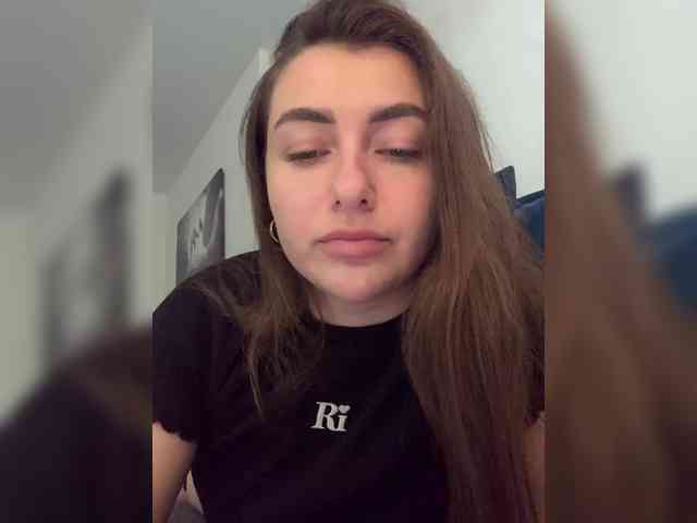 WILDGIRL webcam