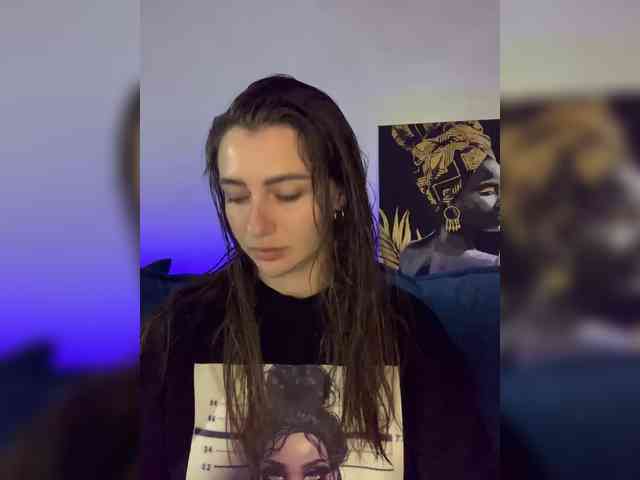 WILDGIRL webcam