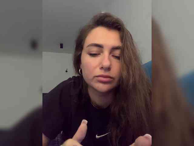 WILDGIRL webcam