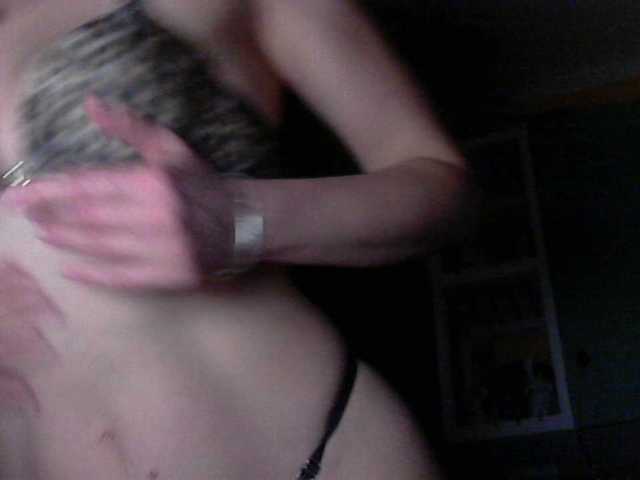 INXS-INXS's BongaCams show and profile