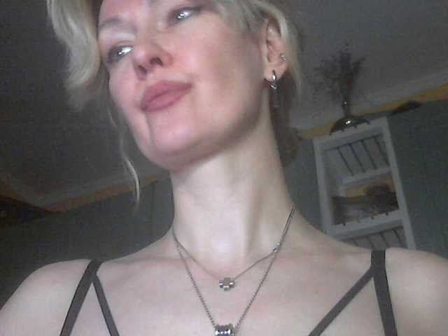 INXS-INXS's BongaCams show and profile