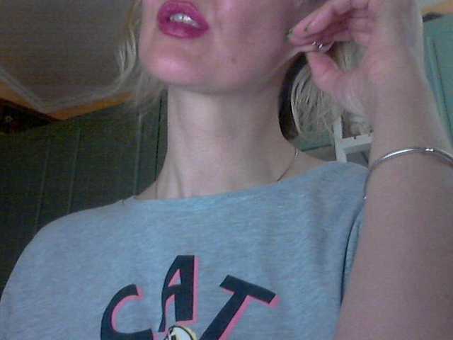 INXS-INXS's BongaCams show and profile