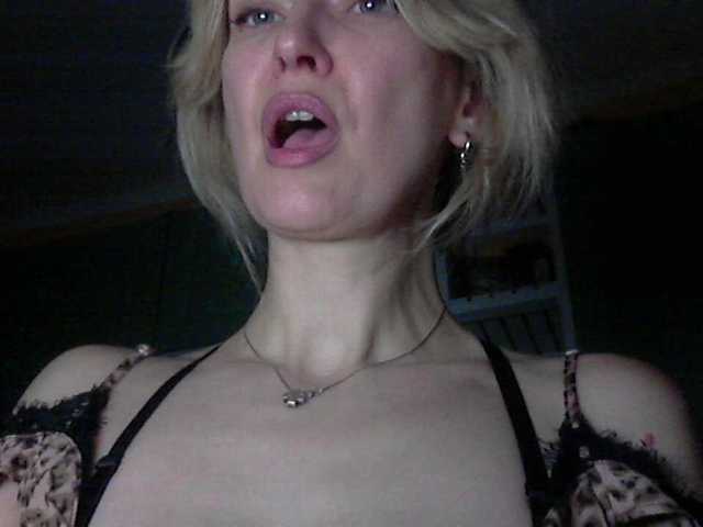 INXS-INXS's BongaCams show and profile