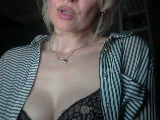 INXS-INXS's BongaCams show and profile