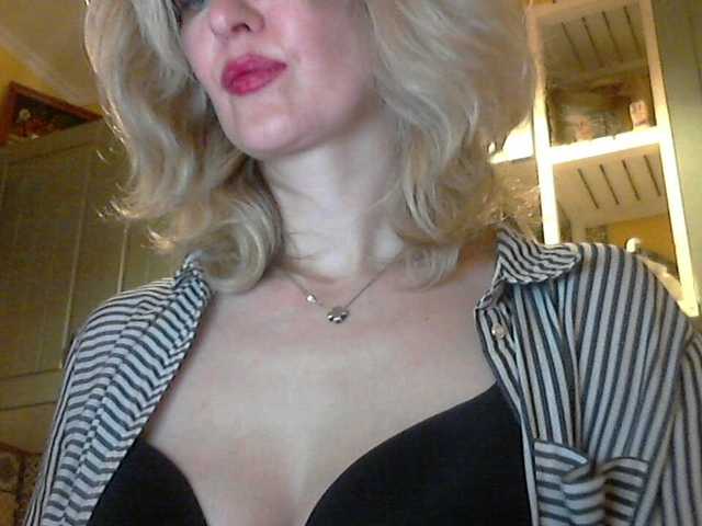 INXS-INXS's BongaCams show and profile