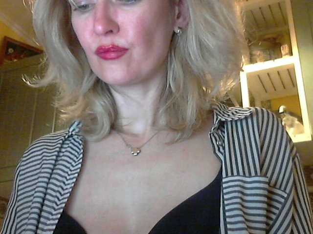 INXS-INXS's BongaCams show and profile