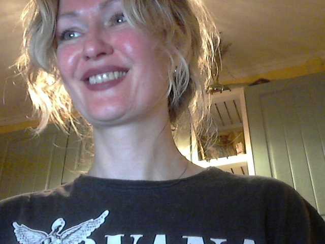 INXS-INXS's BongaCams show and profile