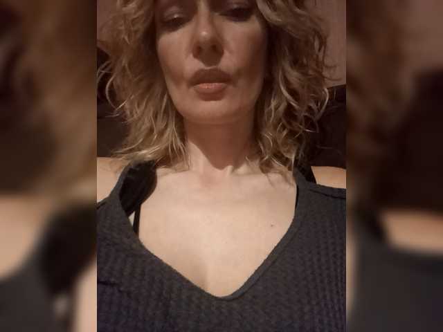 INXS-INXS's BongaCams show and profile