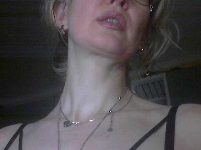 INXS-INXS's BongaCams show and profile