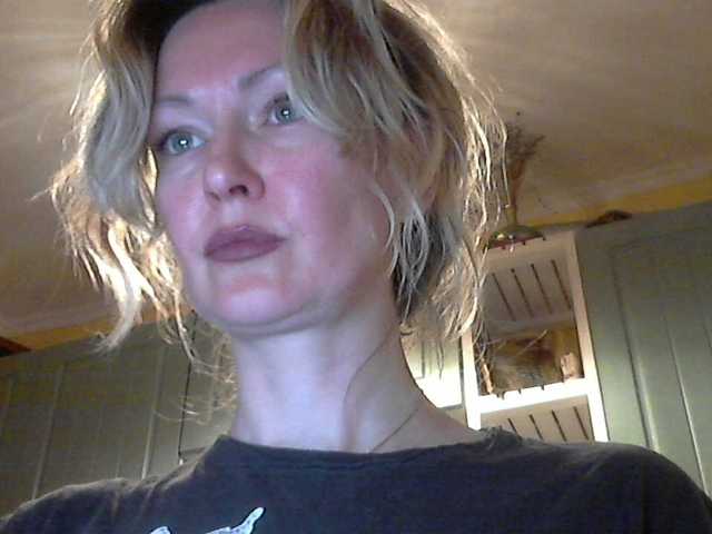 INXS-INXS's BongaCams show and profile