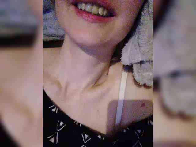 RedEmemdems webcam