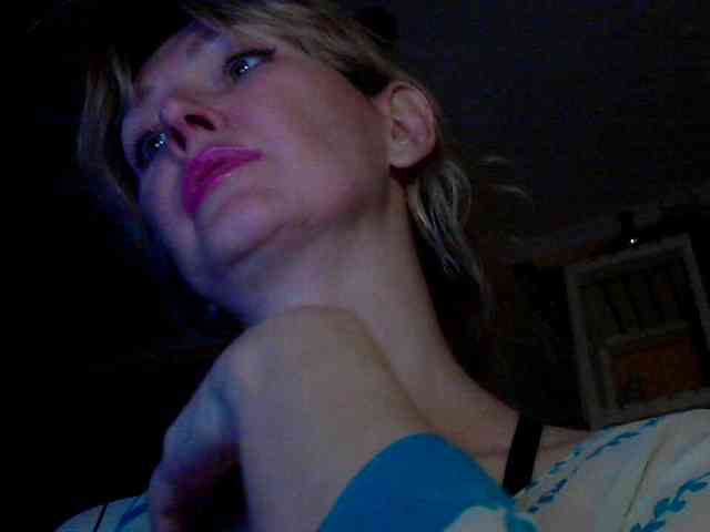 RedEmemdems webcam