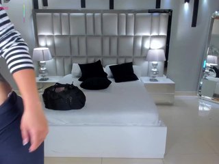 AlessaRomero Porn Show