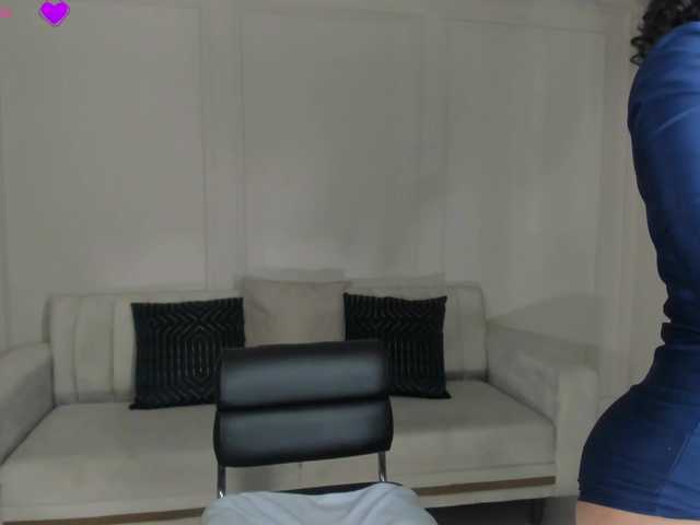 AlessaRomero's BongaCams show and profile