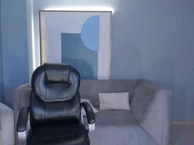 AlessaRomero webcam