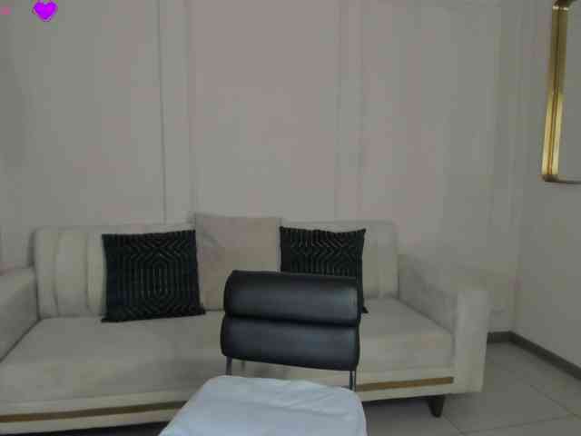 AlessaRomero AlessaRomero