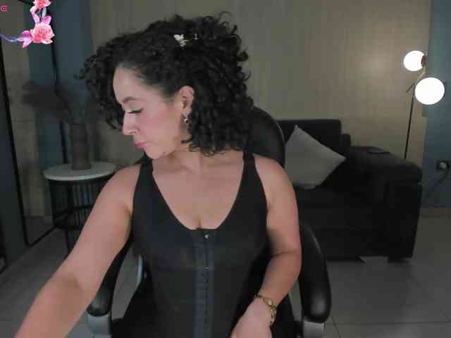AlessaRomero webcam