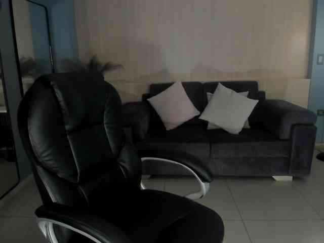 AlessaRomero webcam