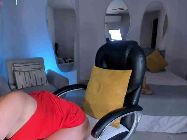 AlessaRomero webcam