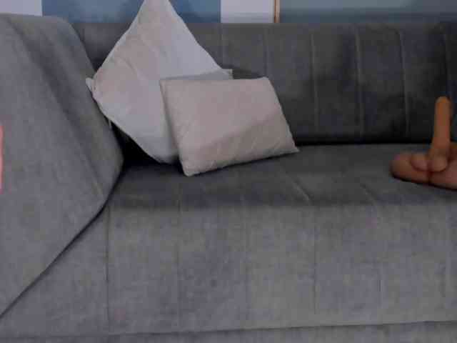 AlessaRomero webcam