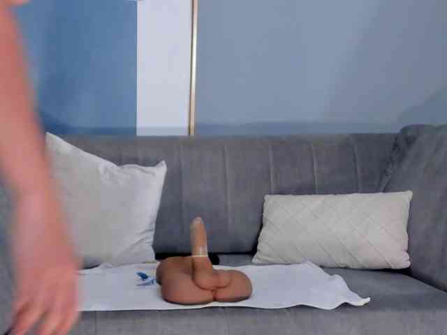 AlessaRomero webcam