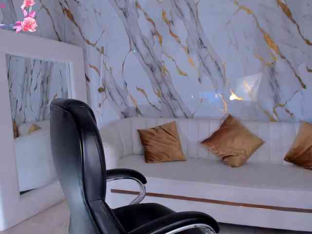 AlessaRomero webcam