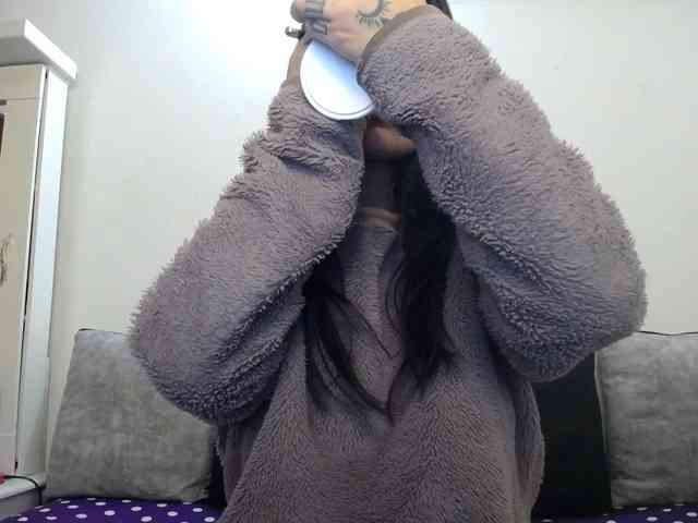TaylorMegan webcam