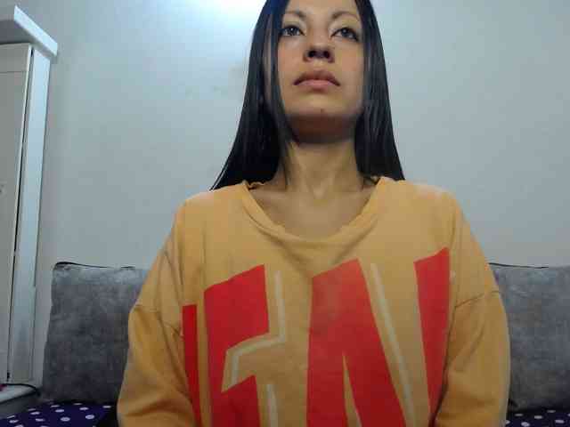 TaylorMegan webcam