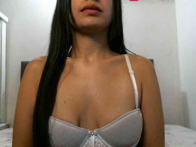TaylorMegan webcam