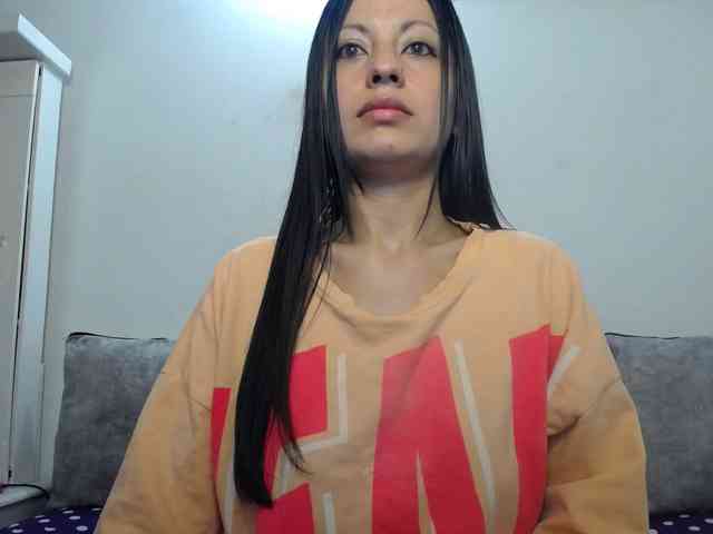 TaylorMegan webcam