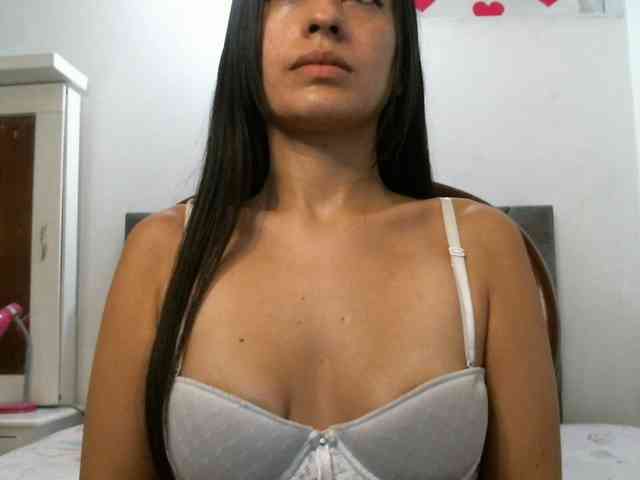 TaylorMegan webcam