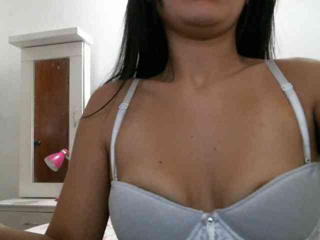 TaylorMegan webcam