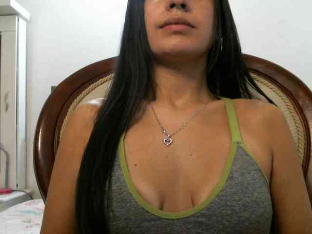 TaylorMegan webcam