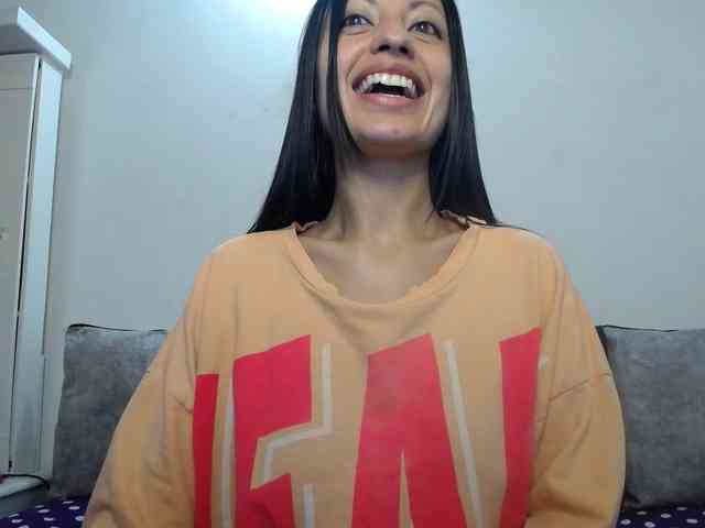 TaylorMegan webcam