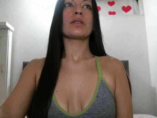 TaylorMegan webcam