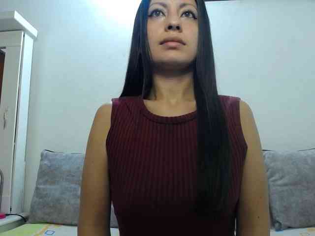 TaylorMegan's webcam live show