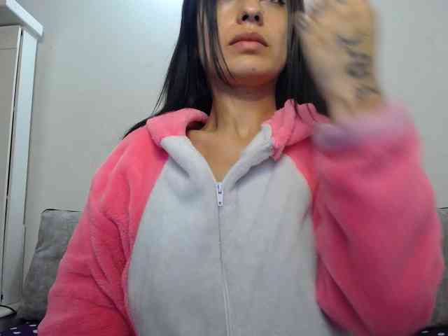 TaylorMegan webcam