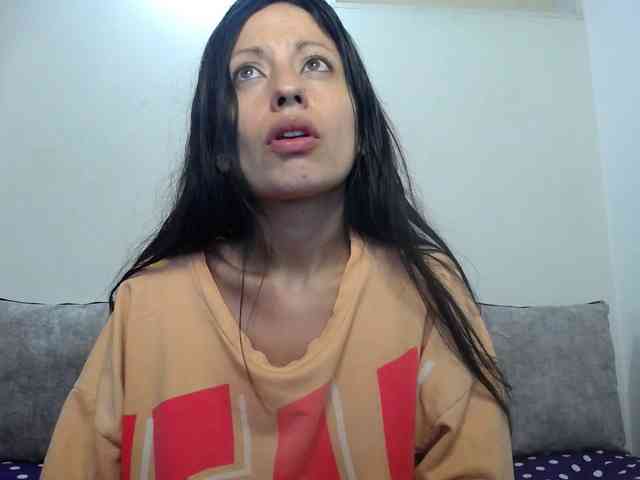 TaylorMegan webcam