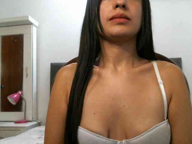 TaylorMegan webcam