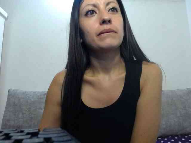 TaylorMegan webcam