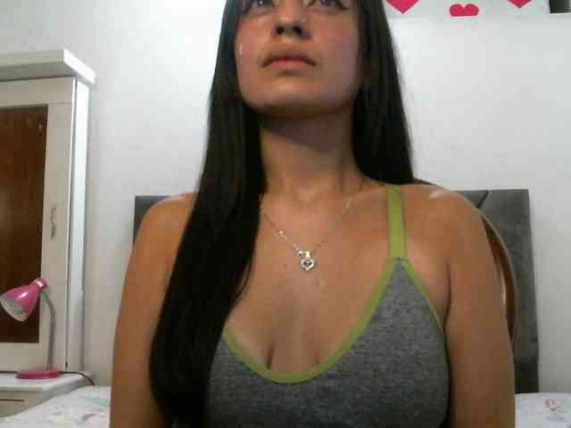 TaylorMegan webcam