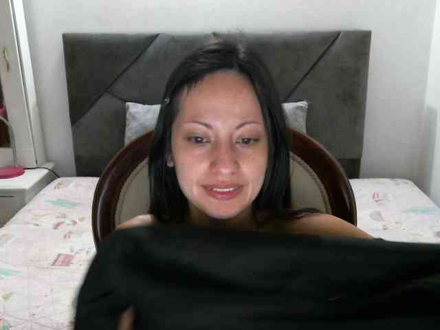 TaylorMegan webcam