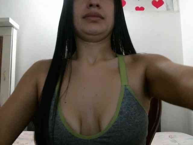 TaylorMegan webcam