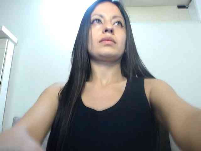 TaylorMegan webcam